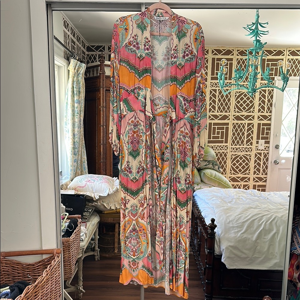 ZARA SIZE M- Colorful Floral Women's Dress